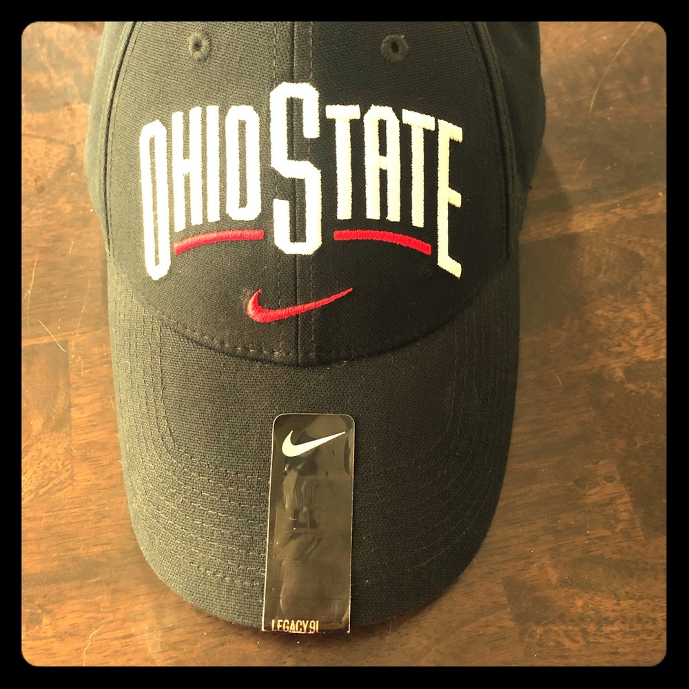 Ohio State Nike hat.